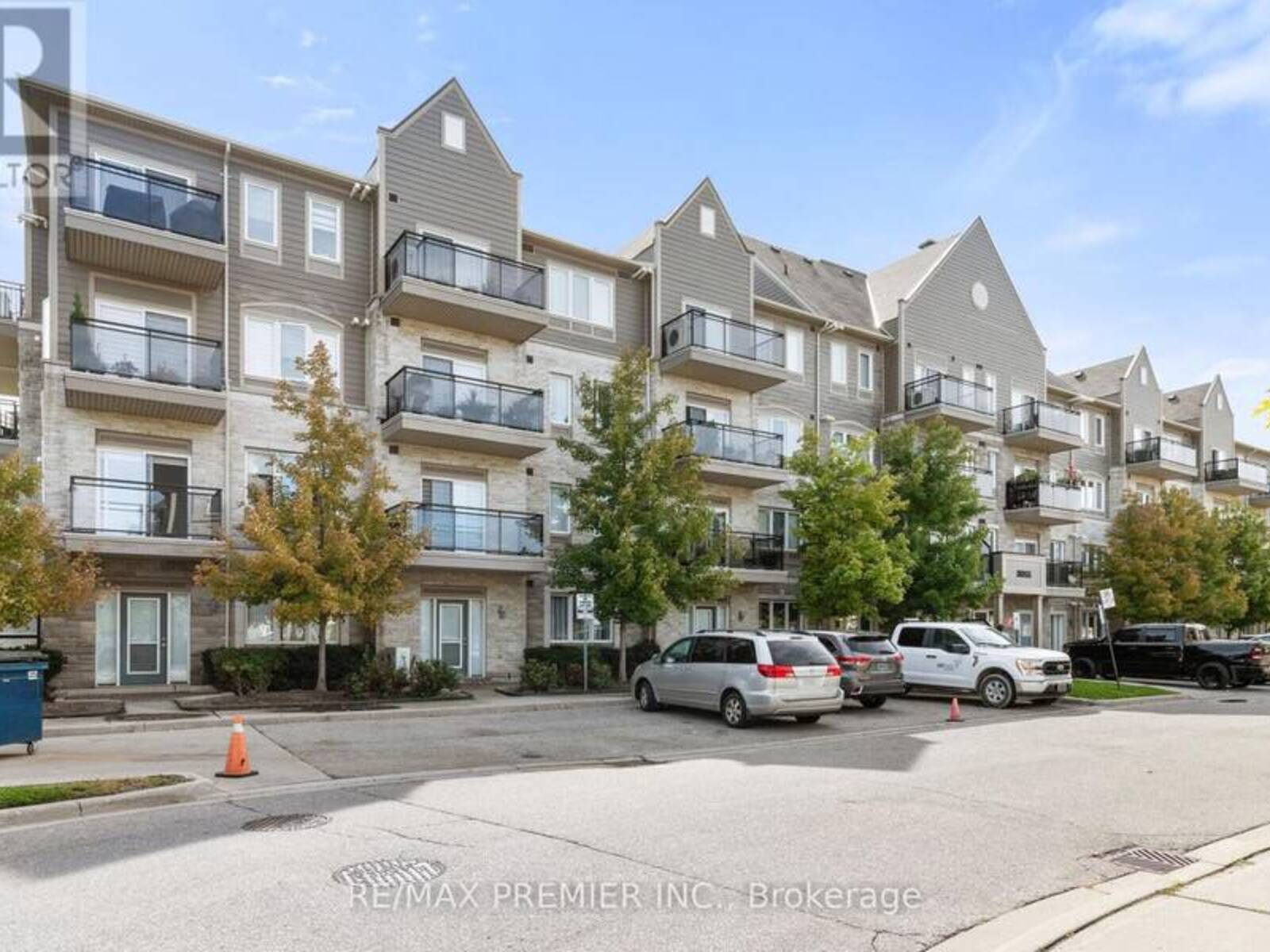 312 - 3055 THOMAS STREET, Mississauga, Ontario L5M 0M4