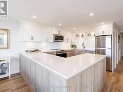 516 - 172 EIGHTH STREET Collingwood Ontario, L9Y 4T2