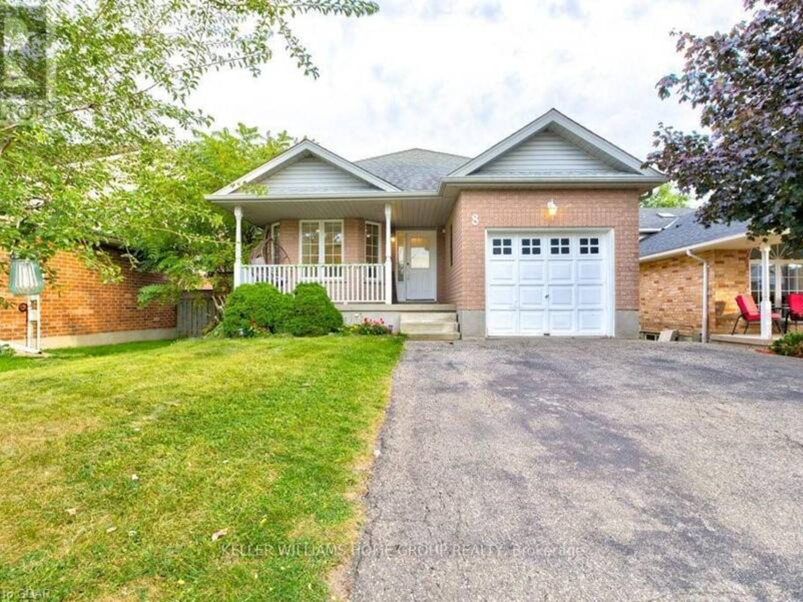 8 HAYWARD CRESCENT, Guelph, Ontario N1G 5A5