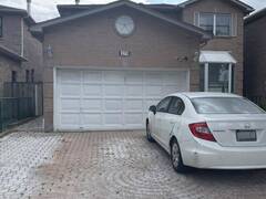 379 WALLENBERG CRESCENT Mississauga Ontario, L5B 3N1