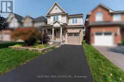 7 BOLSTER LANE | Uxbridge Ontario | Slide Image Three