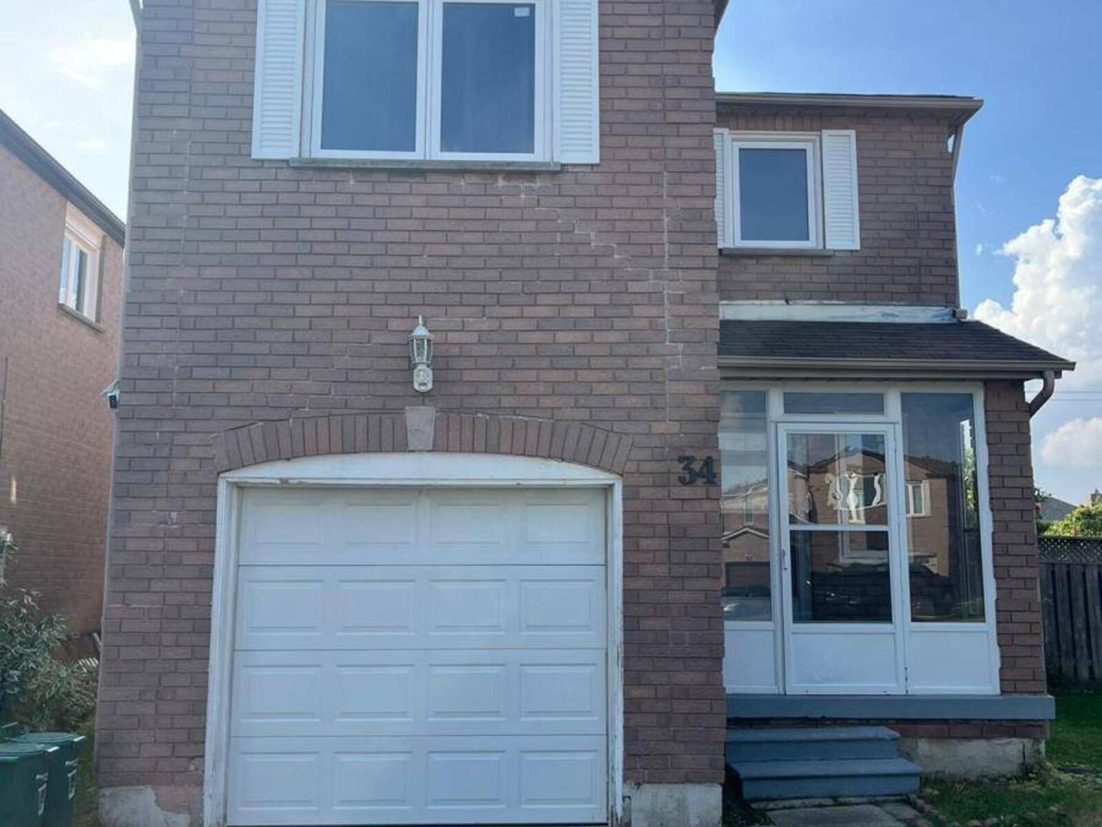 34 CALMIST CRESCENT, Brampton, Ontario L6Y 4L6