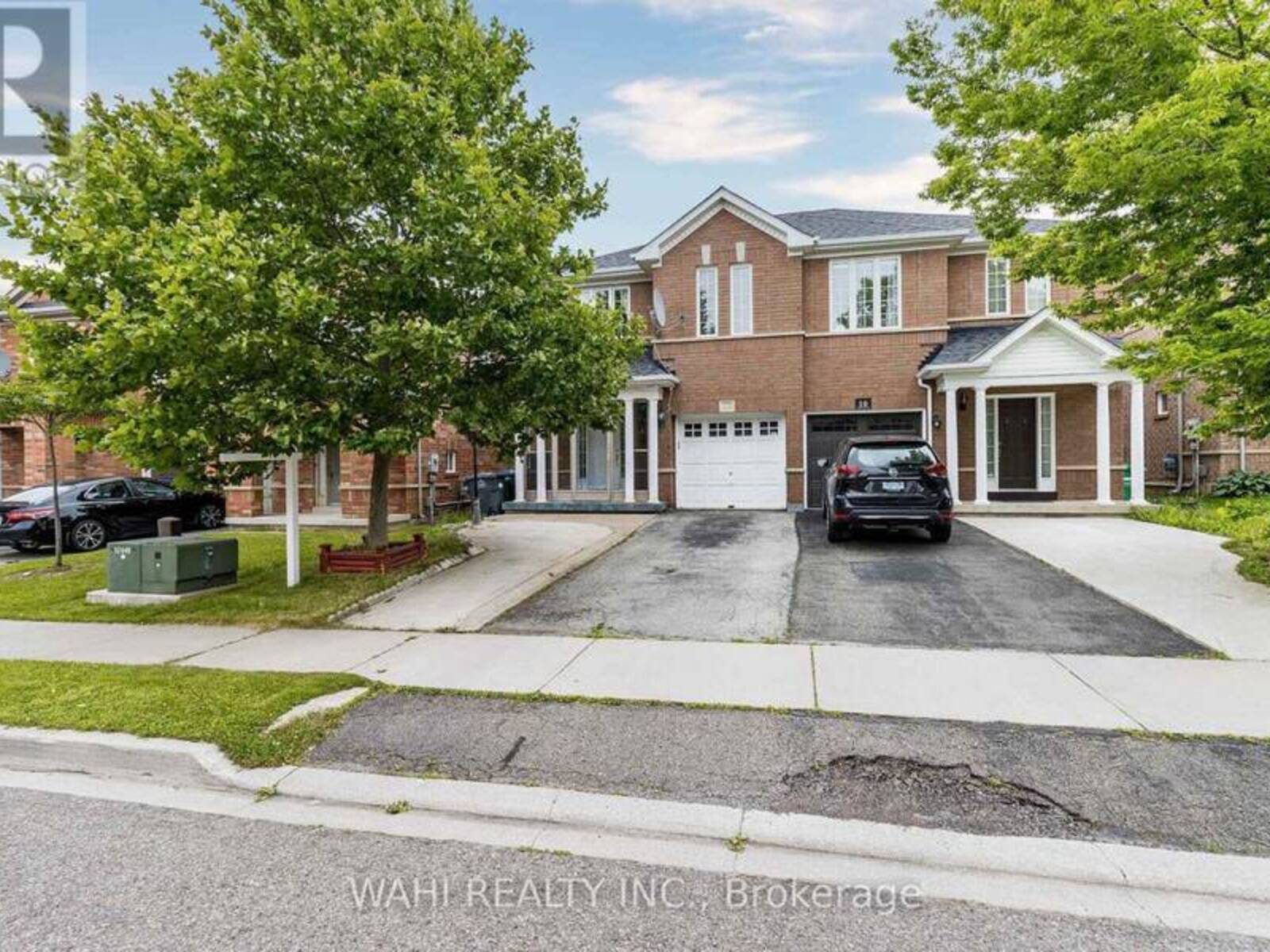 12 TANGLEMERE CRESCENT, Brampton, Ontario L7A 1R7