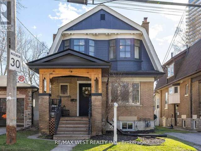 76 ROSEMOUNT AVENUE Toronto Ontario, M9N 3B3