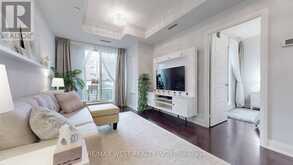 303 - 1 UPTOWN DRIVE | Markham Ontario | Slide Image Eleven