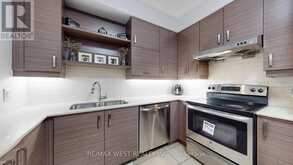 303 - 1 UPTOWN DRIVE | Markham Ontario | Slide Image Fifteen