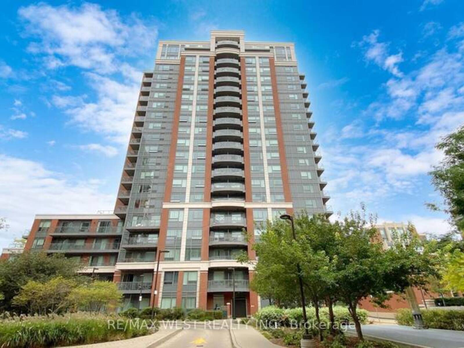 303 - 1 UPTOWN DRIVE, Markham , Ontario L3R 5C1