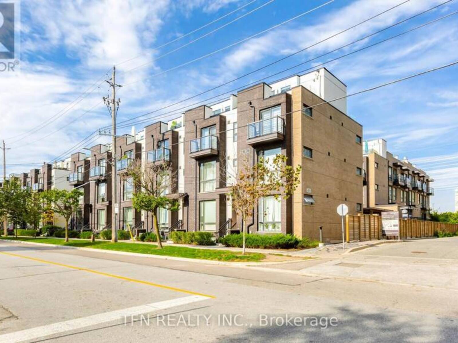 50 - 28 FIELDWAY ROAD, Toronto, Ontario M8Z 0E3