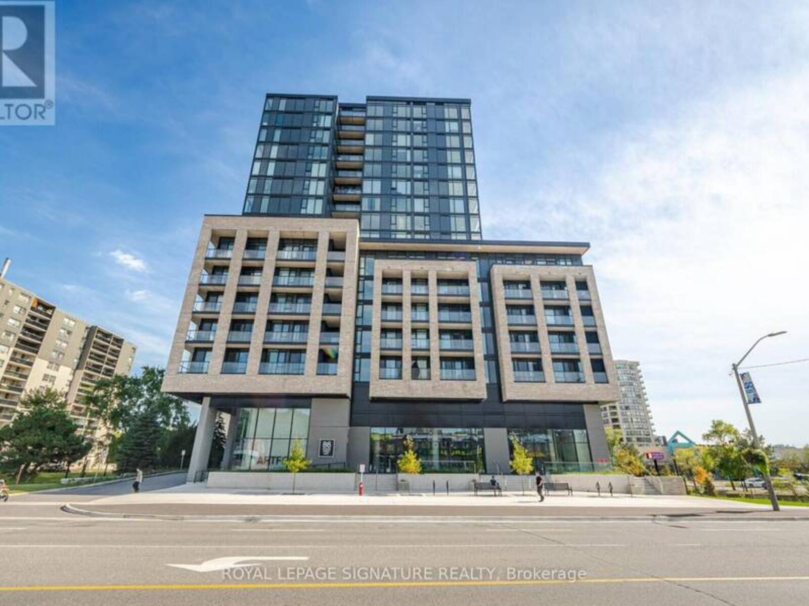 914 - 86 DUNDAS STREET E, Mississauga, Ontario L5A 0B1