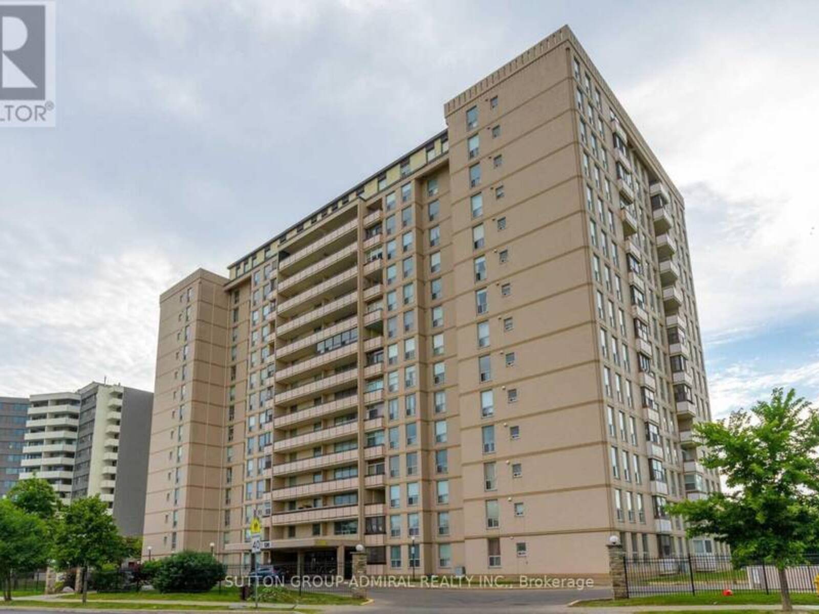 1409 - 130 NEPTUNE DRIVE, Toronto, Ontario M6A 1X5