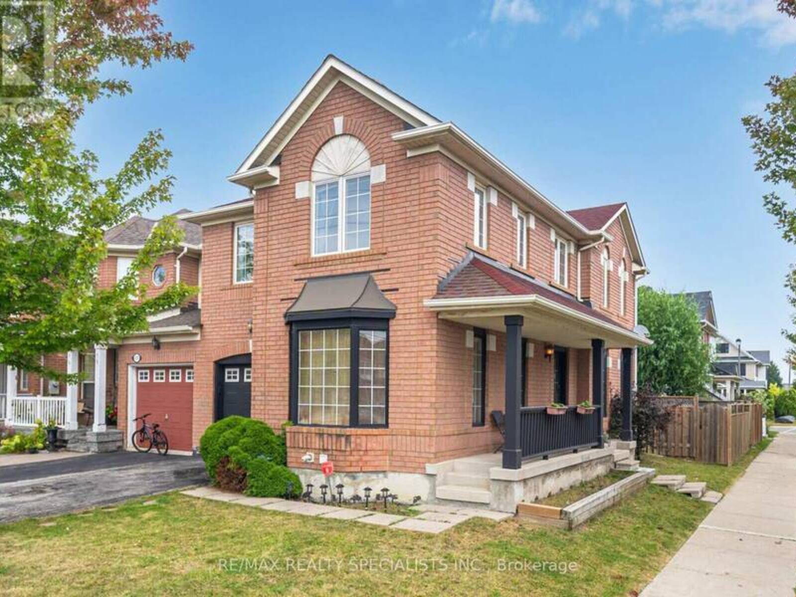 675 THOMPSON ROAD S, Milton, Ontario L9T 5W8