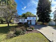 832 BORONIA CRESCENT | Newmarket Ontario | Slide Image One