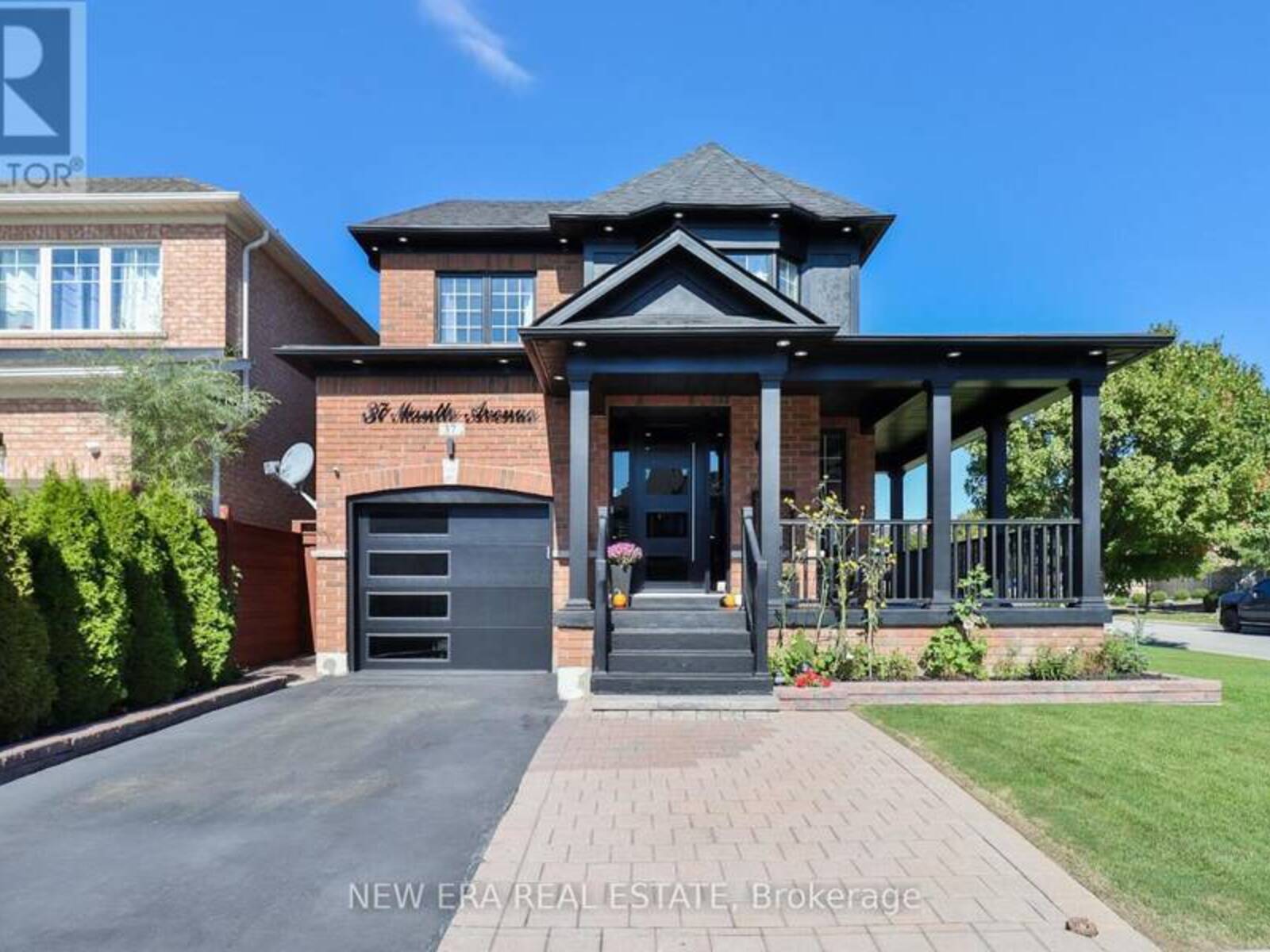 37 MANTLE AVENUE, Whitchurch-Stouffville, Ontario L4A 0M7