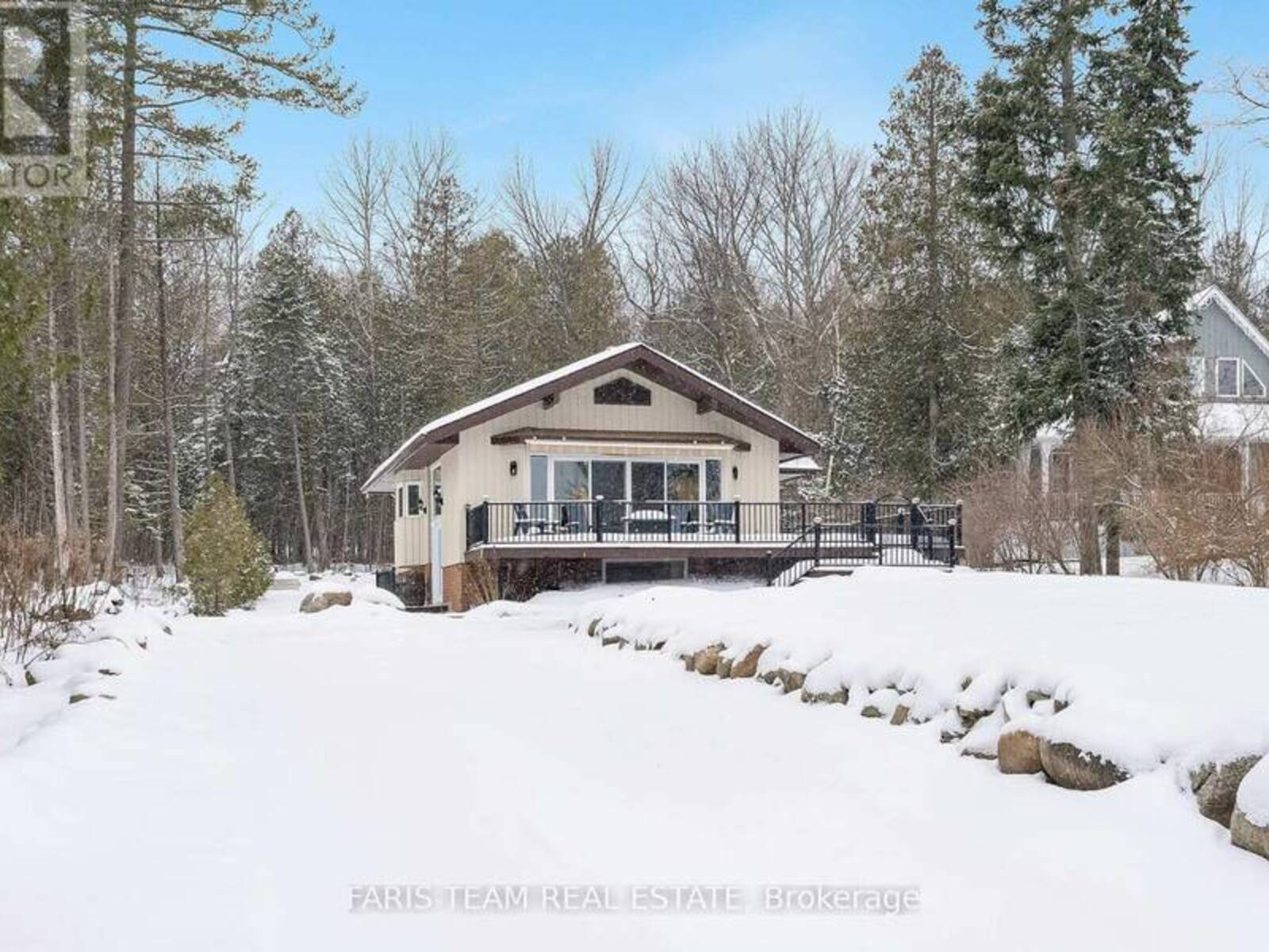 328 CEDAR AVENUE, Meaford, Ontario N4L 1W5