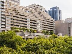 1503 - 360 BLOOR STREET E Toronto Ontario, M4W 3M3