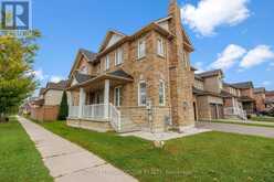 29 PETERKIN ROAD | Markham Ontario | Slide Image Three