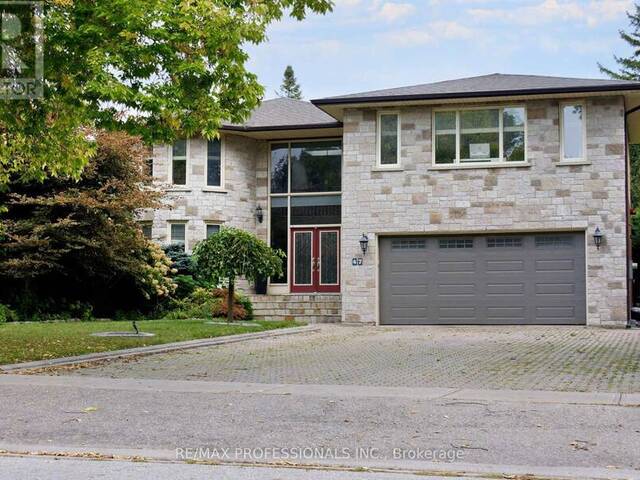 47 LAUREL AVENUE Toronto Ontario, M9B 4T1