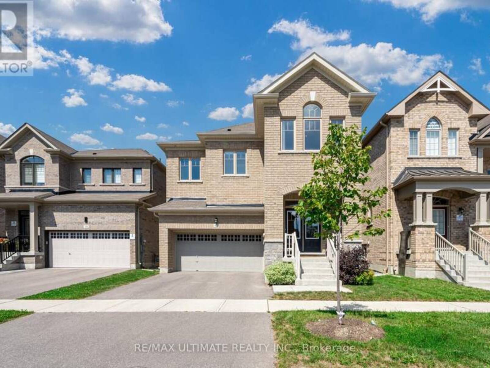 42 BUTTONLEAF CRESCENT, Whitchurch-Stouffville, Ontario L4A 4P5