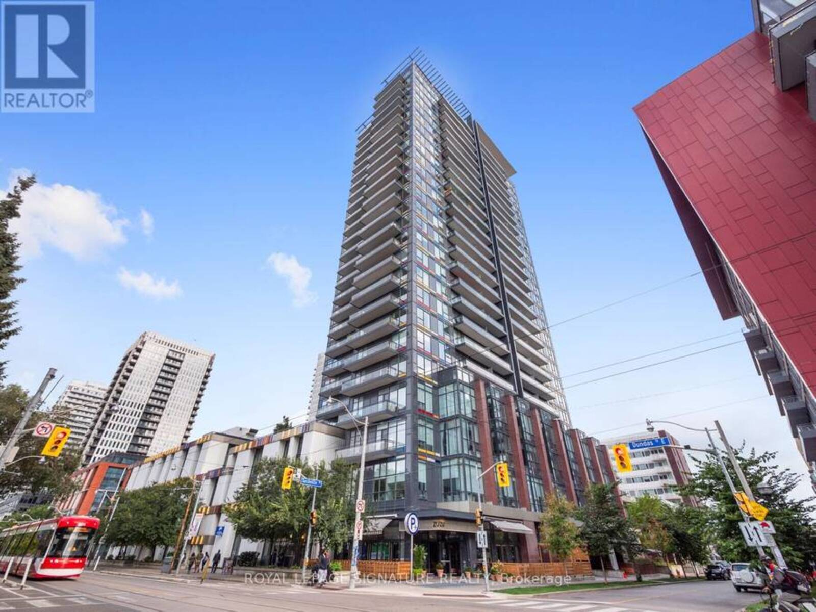 1304 - 225 SACKVILLE STREET, Toronto, Ontario M5A 3H1