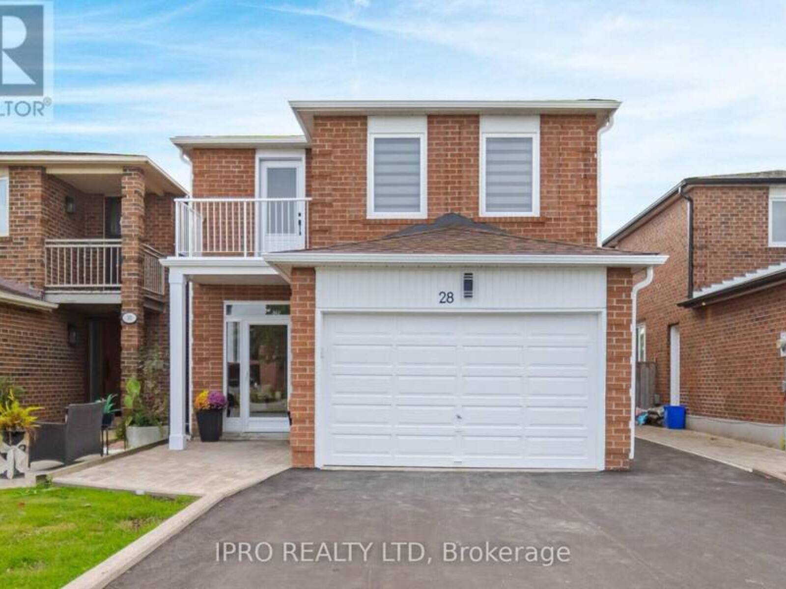 28 TERRA ROAD, Vaughan, Ontario L4L 3J4