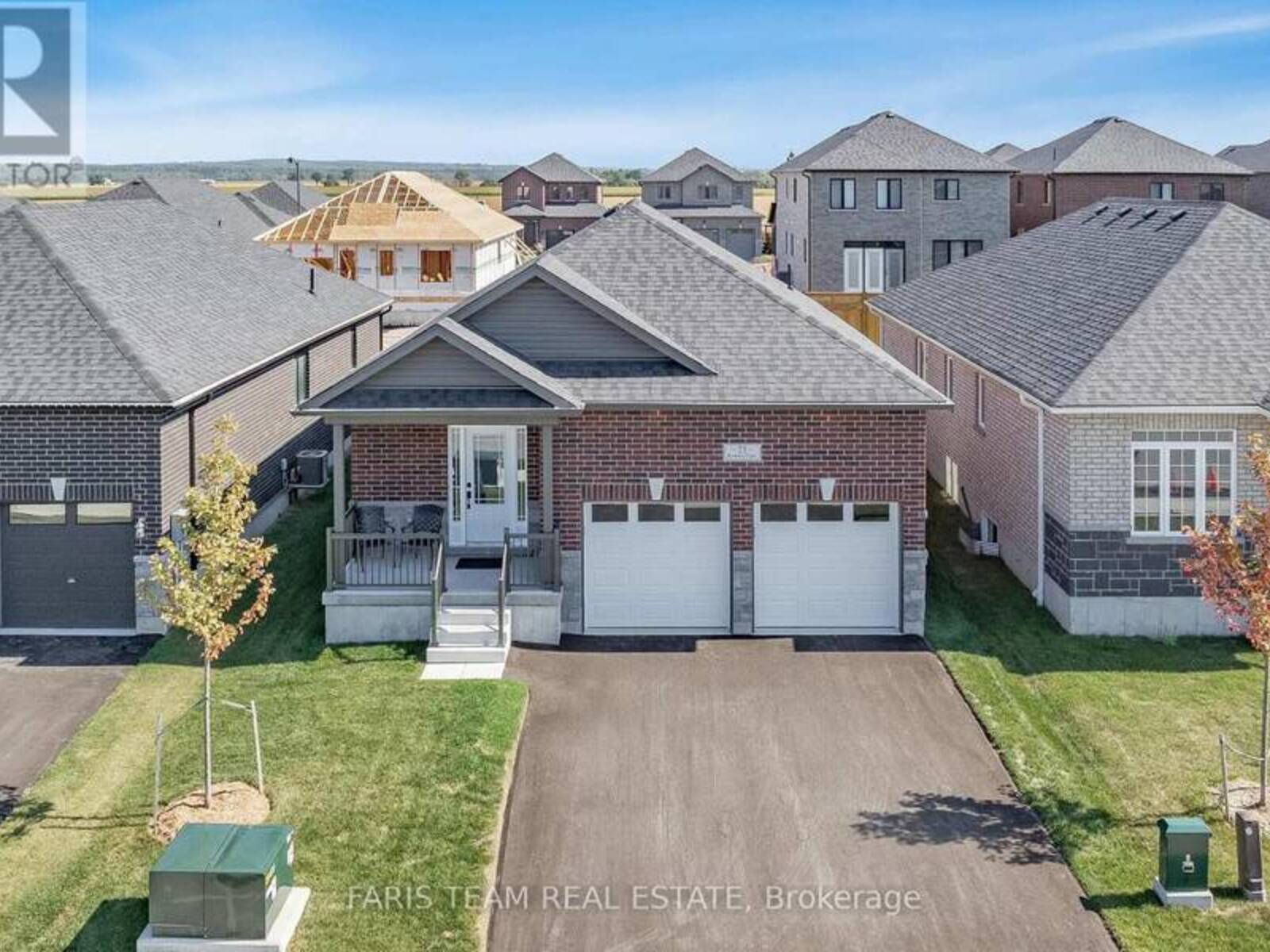 25 ROWLEY CRESCENT, Springwater , Ontario L0L 1P0