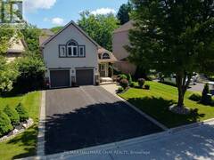 71 CUMMING DRIVE Barrie Ontario, L4N 0C6