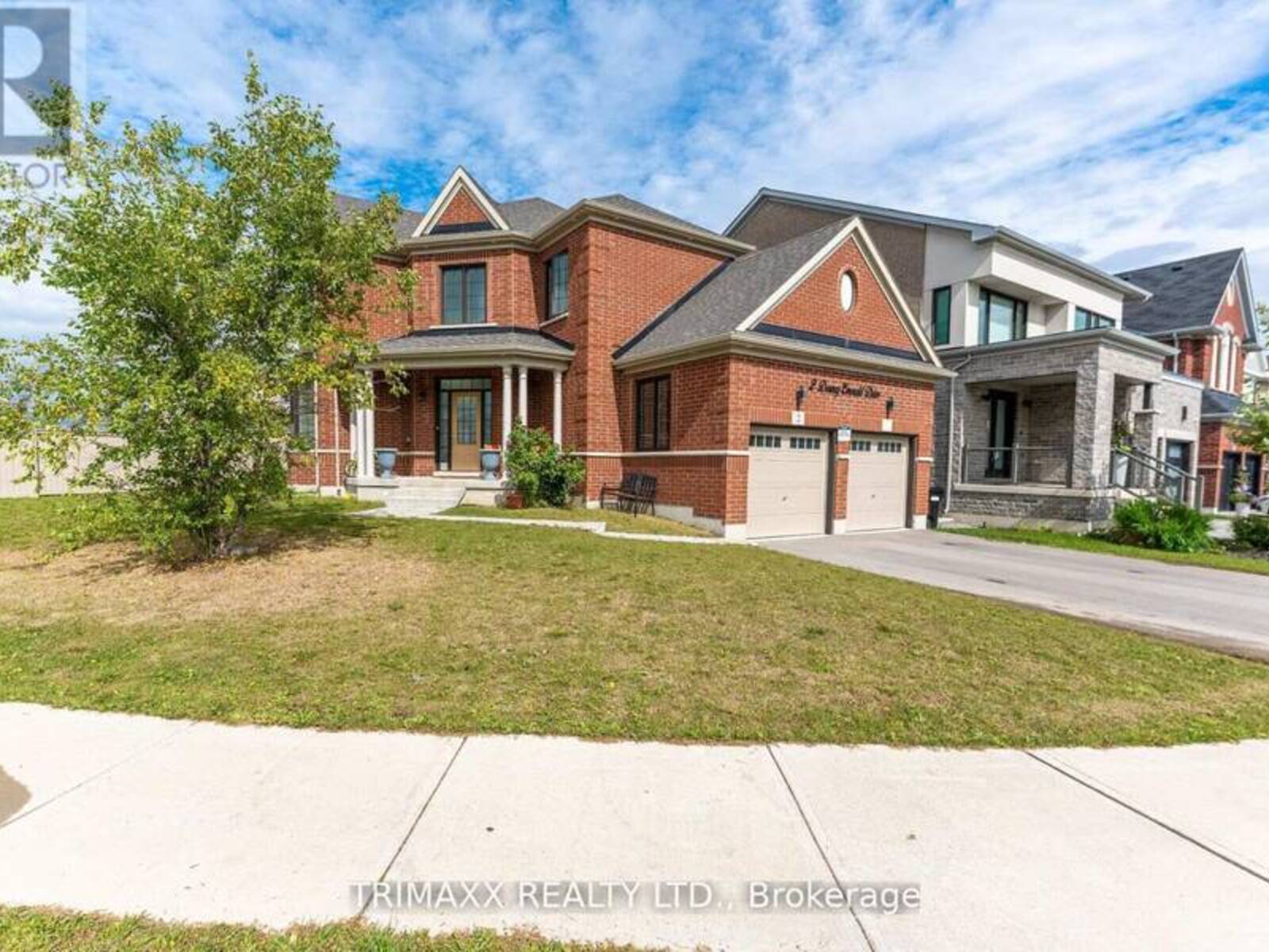 2 DOWNY EMERALD DRIVE, Bradford West Gwillimbury, Ontario L3Z 0C1