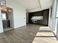 1908 - 38 HONEYCRISP CRESCENT Vaughan Ontario, L4K 0M8