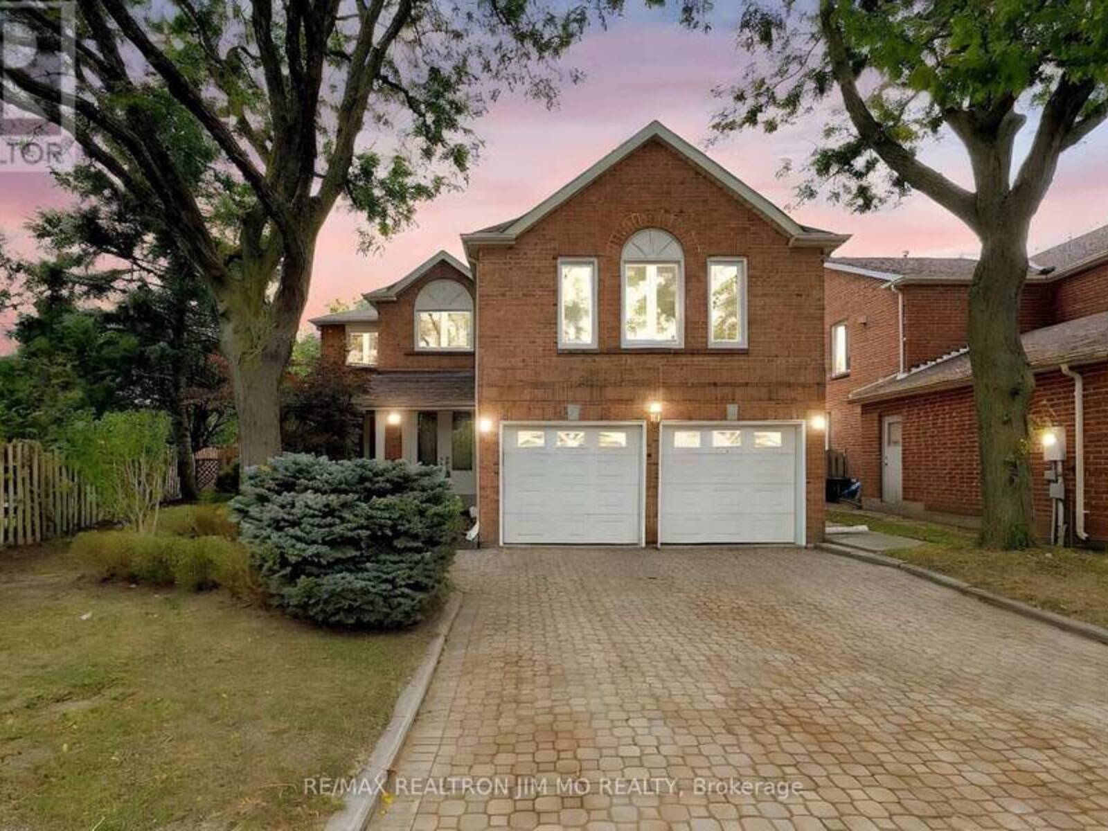 125 HOLLINGHAM ROAD, Markham , Ontario L3R 7V3