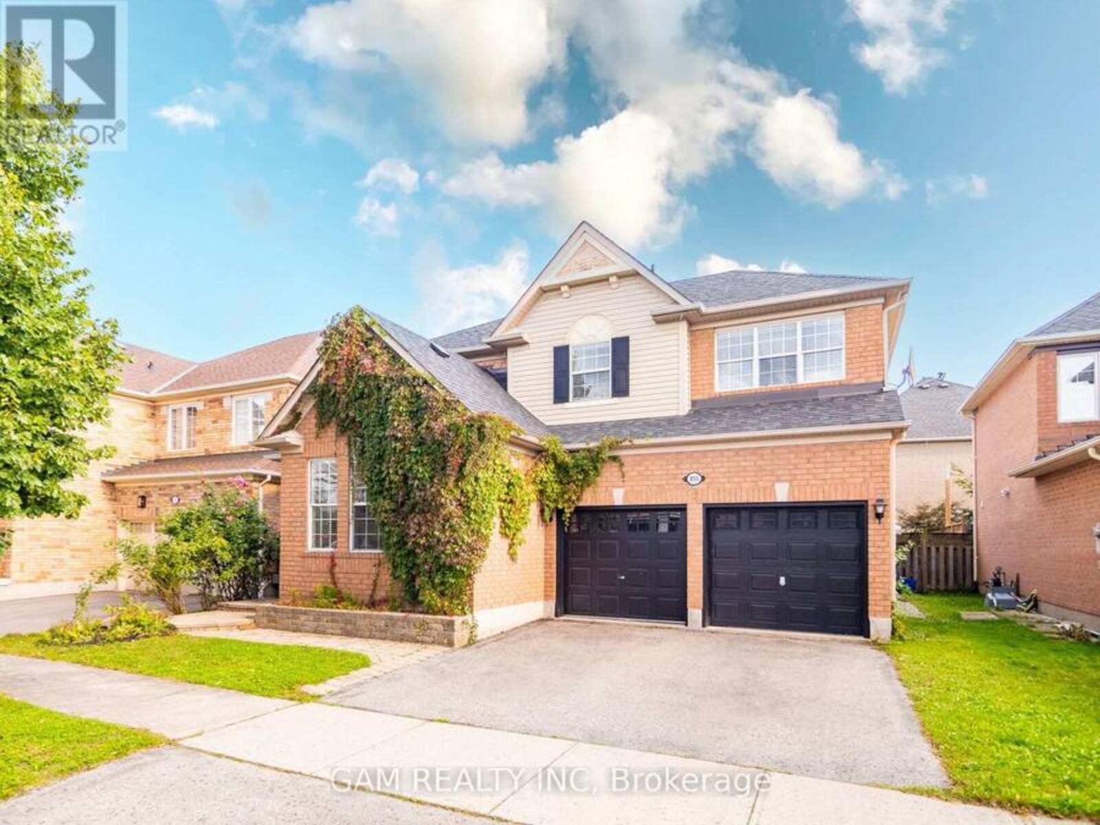 855 CHAMBERS PLACE, Milton, Ontario L9T 6A5