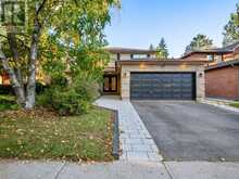 97 GOLF LINKS DRIVE | Aurora Ontario | Slide Image One