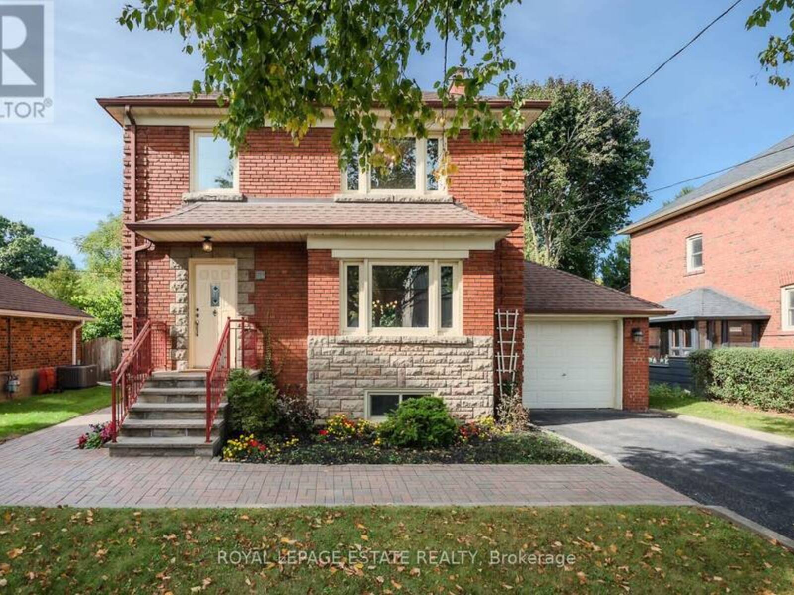 72 FISHLEIGH DRIVE, Toronto, Ontario M1N 1H5