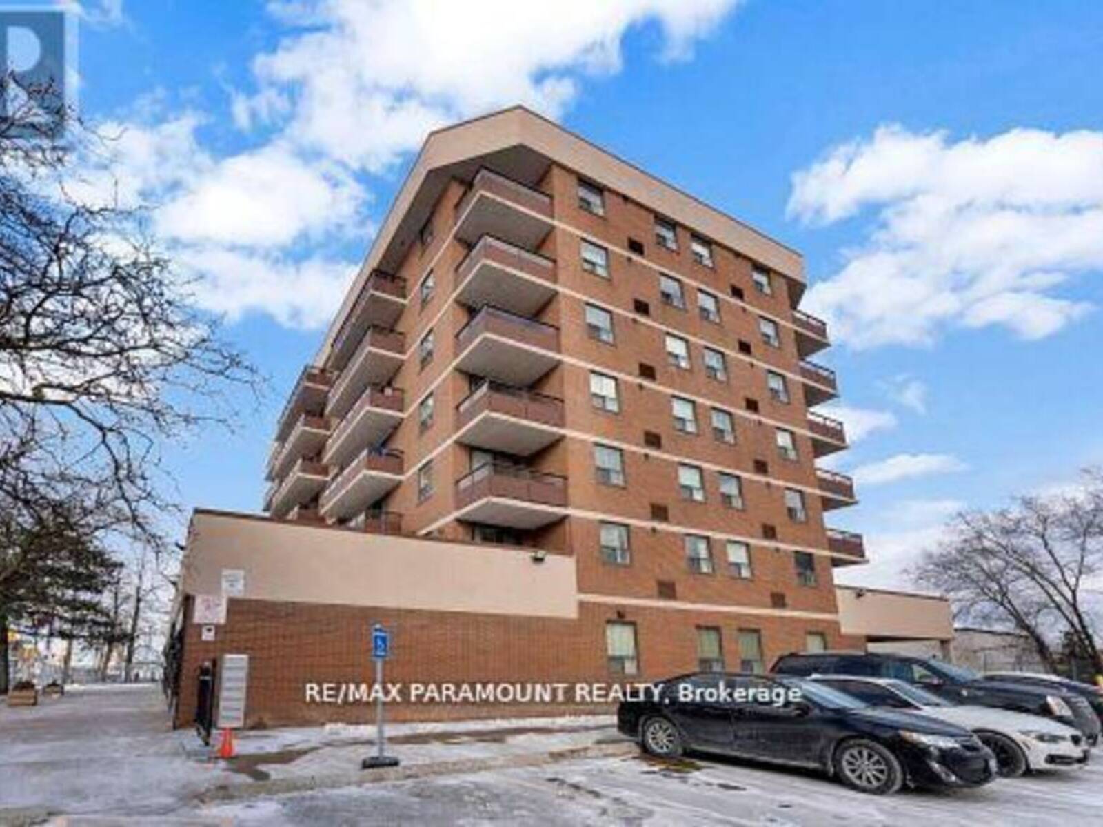 303 - 1881 JANE STREET, Toronto, Ontario M9N 3S7