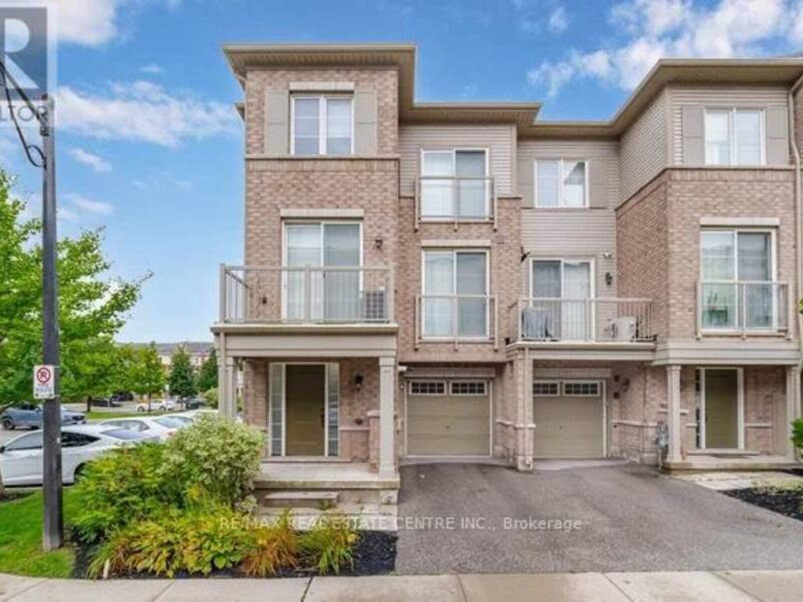 33 - 165 HAMPSHIRE WAY, Milton, Ontario L9T 6B9