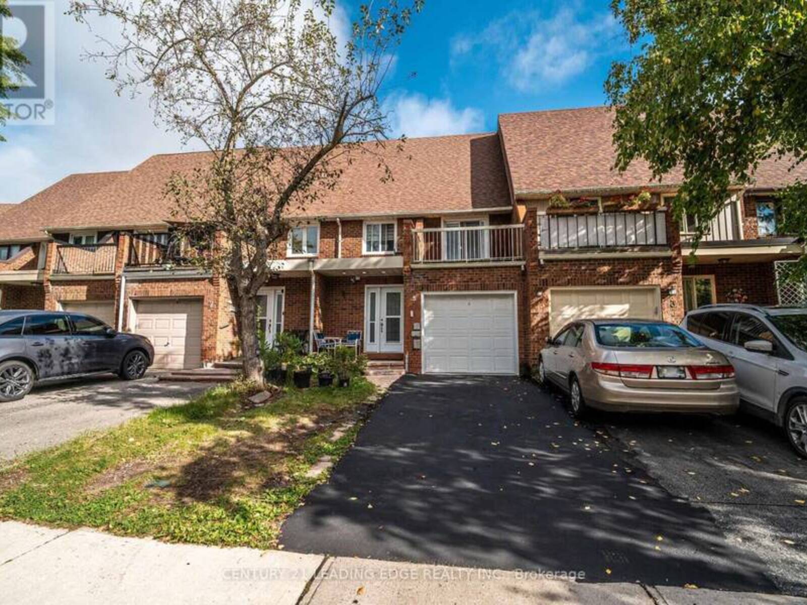 5 ECCLESFIELD DRIVE, Toronto, Ontario M1W 2Y3