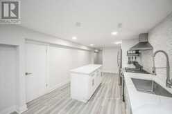 1305 CONSORT CRESCENT | Burlington Ontario | Slide Image Nine