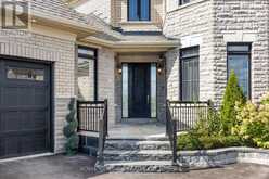 20 KINGSTREE COURT | Whitchurch-Stouffville Ontario | Slide Image Four