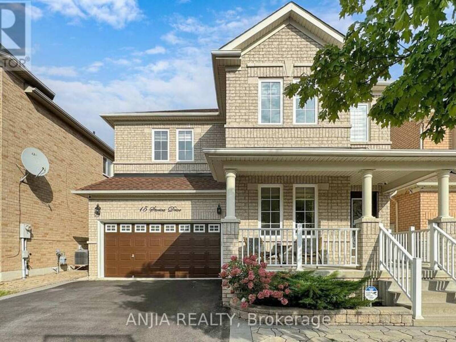 15 STORICA DRIVE, Vaughan, Ontario L4H 0R8