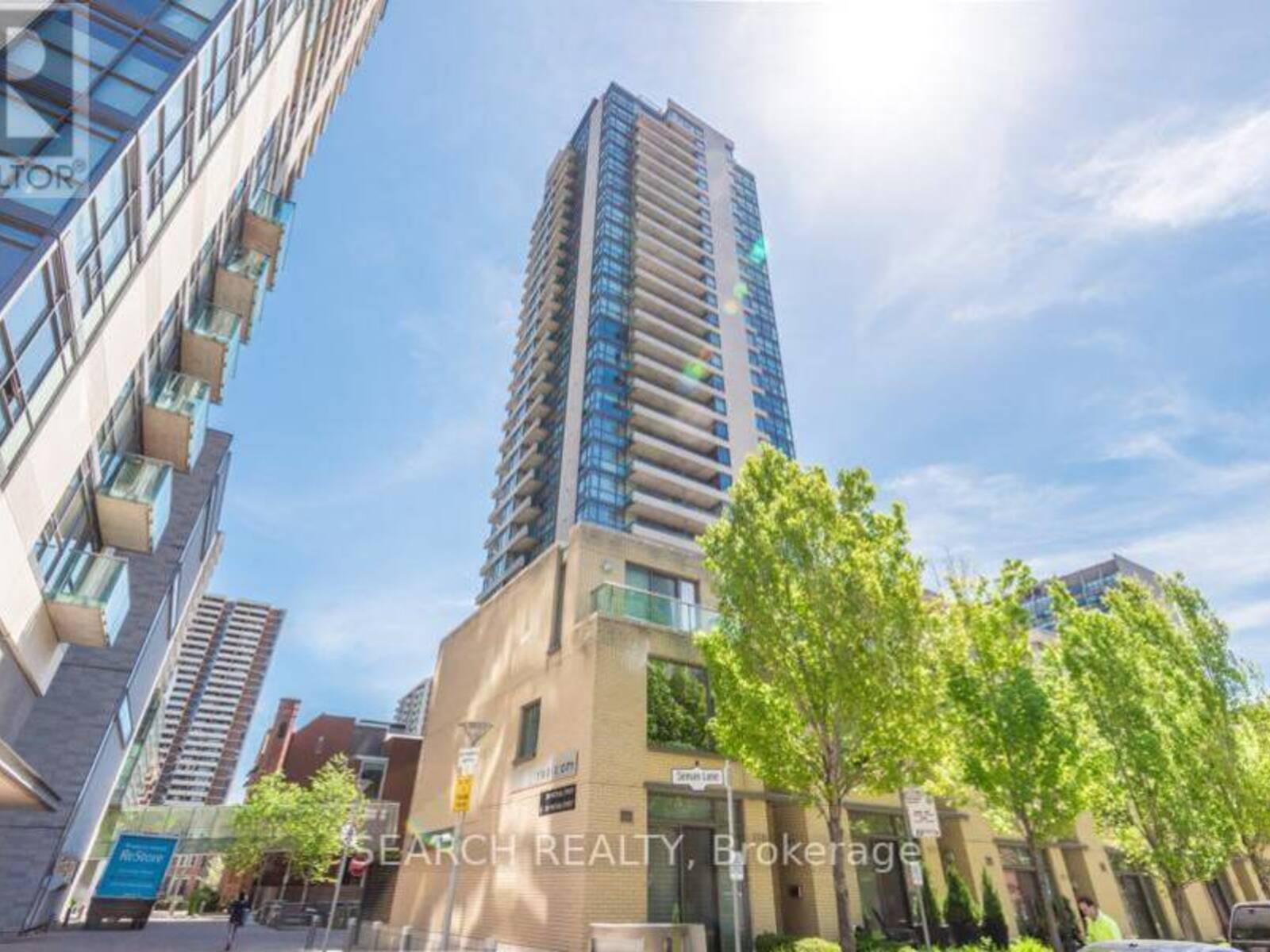 2104 - 281 MUTUAL STREET, Toronto, Ontario M4Y 3C4