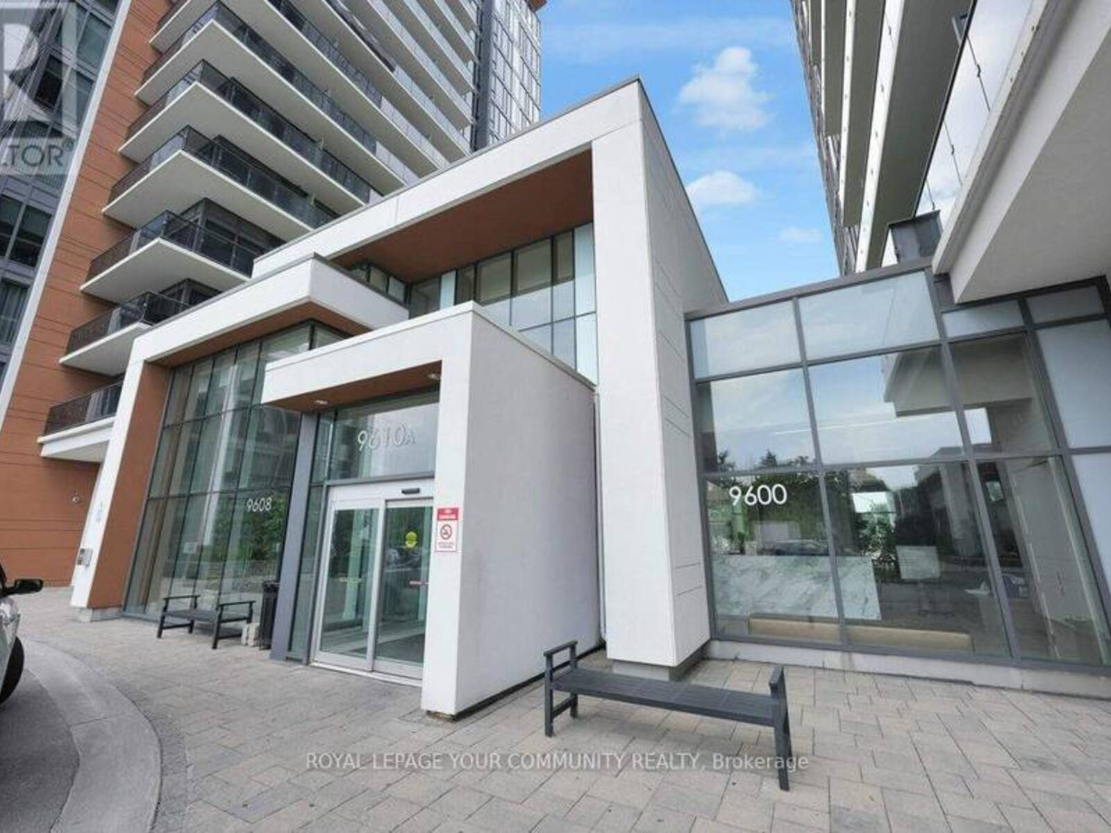 711B - 9600 YONGE STREET, Richmond Hill, Ontario L4C 0X3