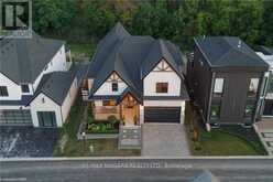 15 FEDORKOW LANE | Niagara-on-the-Lake Ontario | Slide Image Nine