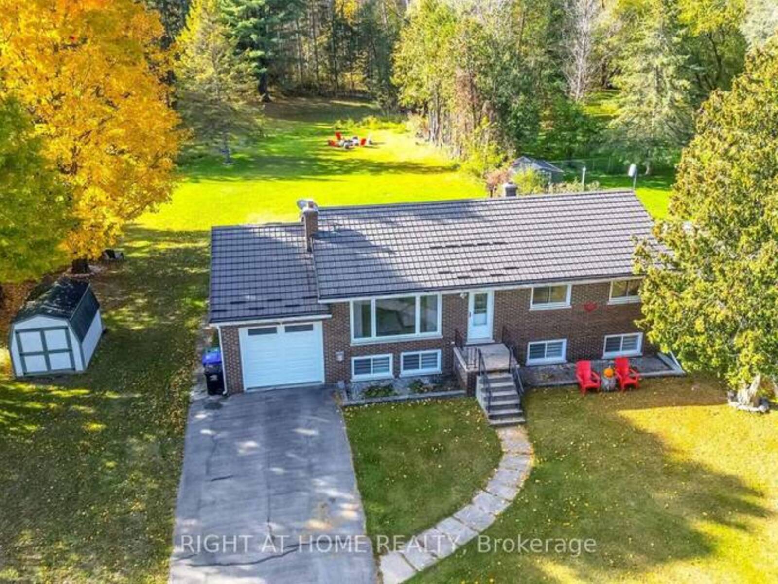 132 SWITZER STREET, Clearview, Ontario L0M 1N0