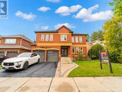 12 WILLIAM DAVIDSON STREET Whitby Ontario, L1R 2J2