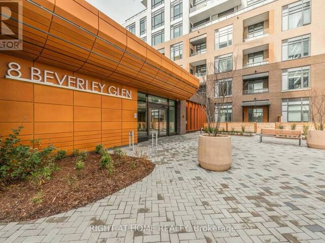 1203 - 8 BEVERLEY GLEN BOULEVARD Vaughan Ontario, L4J 0L5