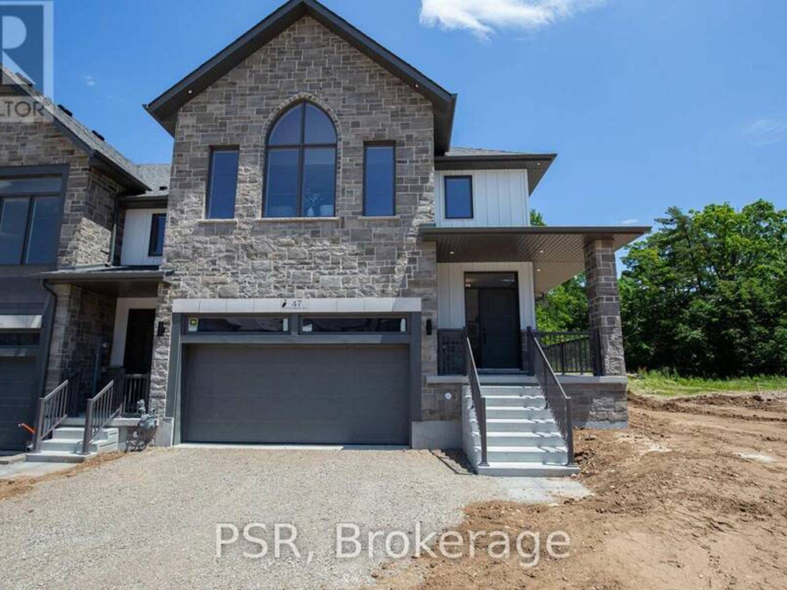 47 QUEENSBROOK CRESCENT, Cambridge, Ontario N1S 0E5