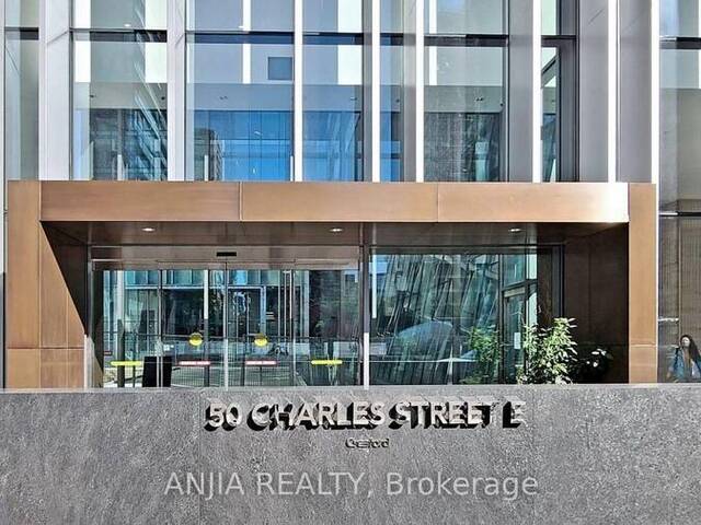 805 - 50 CHARLES STREET E Toronto Ontario, M4Y 0C3