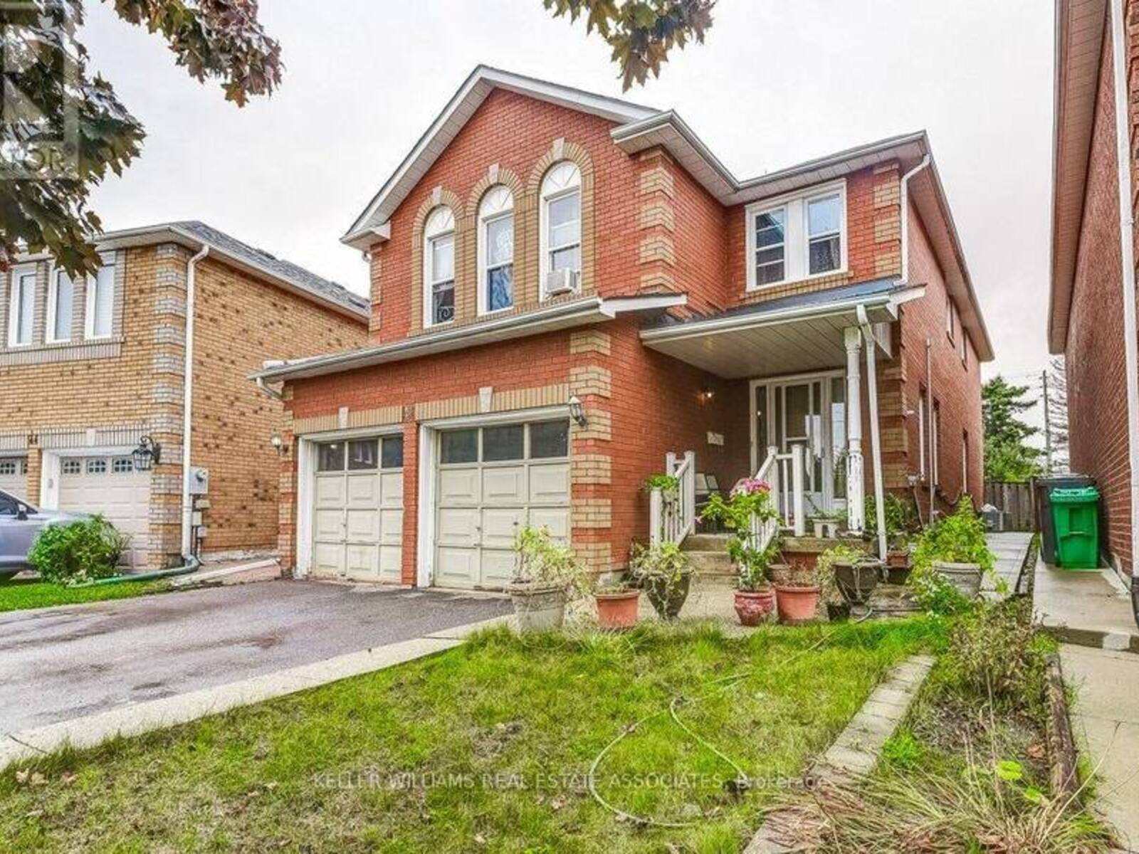 46 MUIRLAND CRESCENT, Brampton, Ontario L6X 4P4