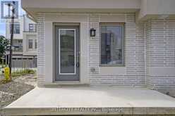 7 ALBERT FIRMAN LANE S | Markham Ontario | Slide Image Three