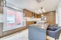 87 NADINE CRESCENT | Markham Ontario | Slide Image Sixteen