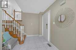 26 MARION CRESCENT | Markham Ontario | Slide Image Six